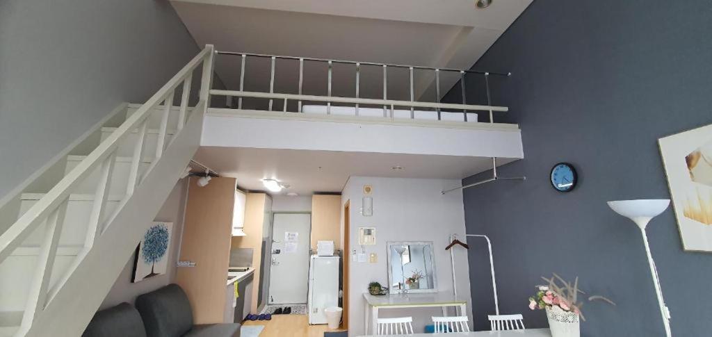 Jsm Studio Hongdae Seoul Exterior photo
